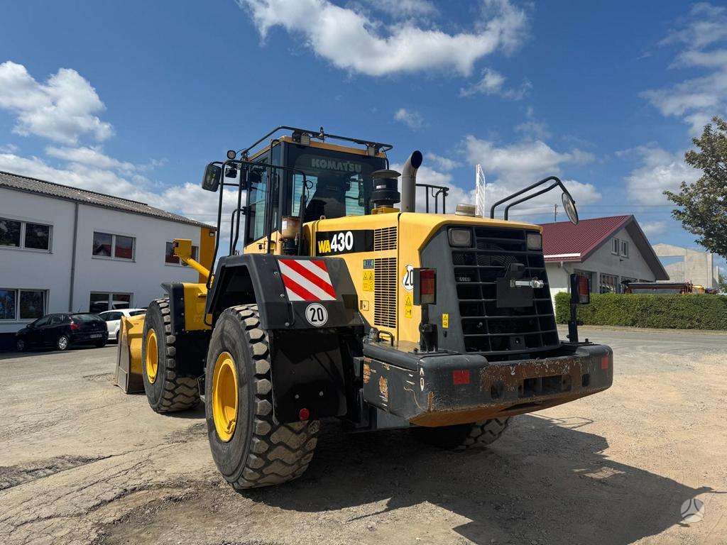 Komatsu WA430-6, frontal loader