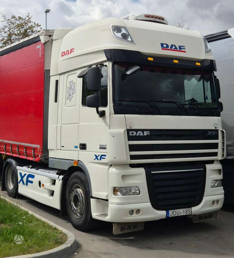 DAF 105.460 ATe, double sleeper