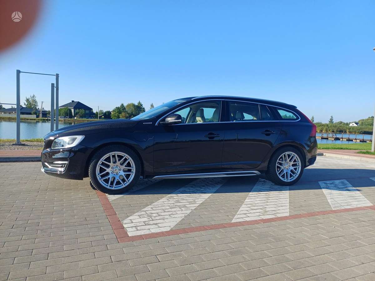 Volvo V60, 2.4 l., Универсал