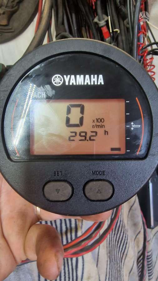 Yamaha F60, Четырехтактные подвесные