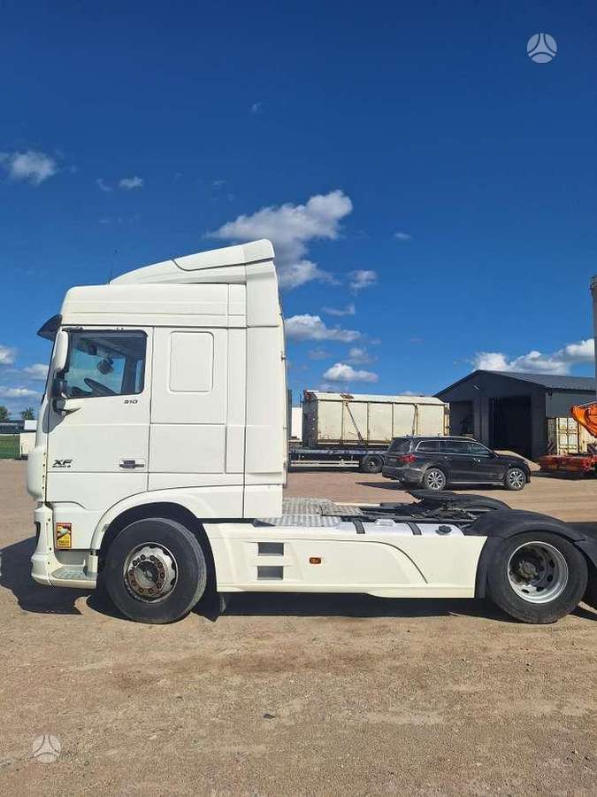 DAF XF 510, 2 спальных места