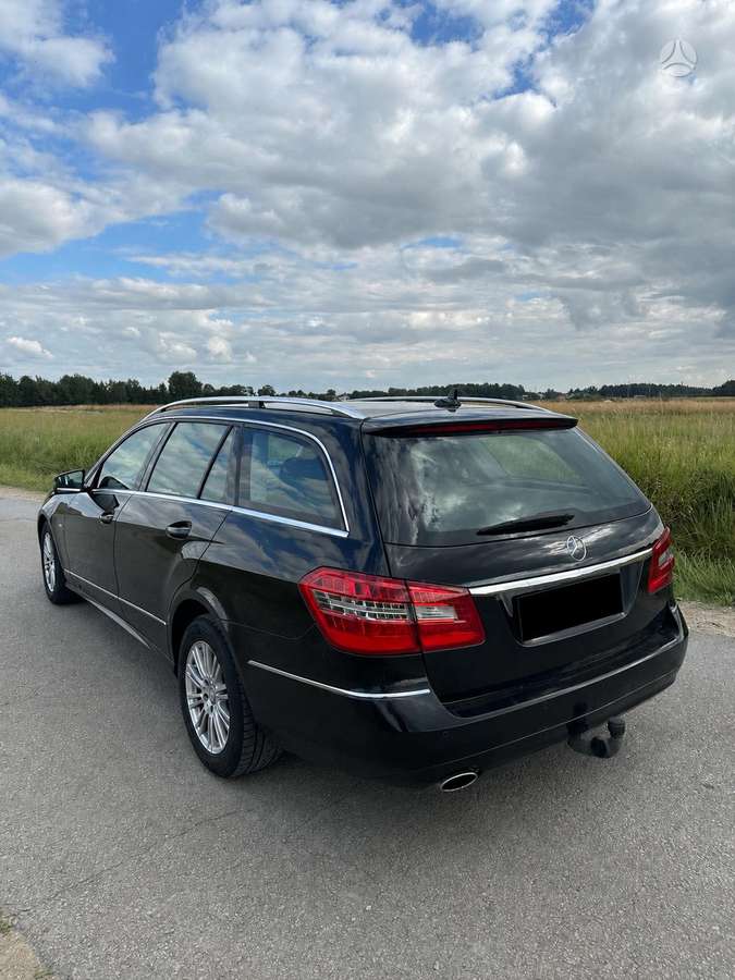 Mercedes-Benz E250, 1.8 l., Универсал