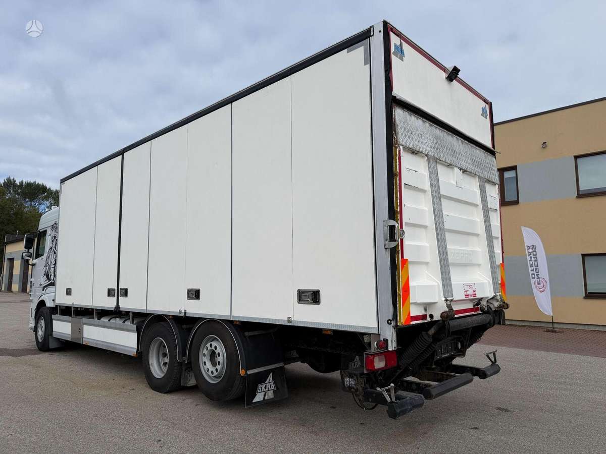 DAF XF440, refrigerated trucks
