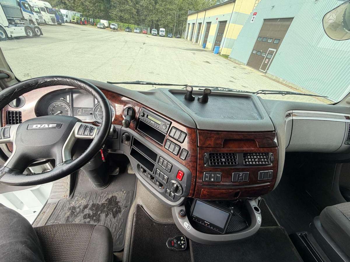 DAF XF440, refrigerated trucks