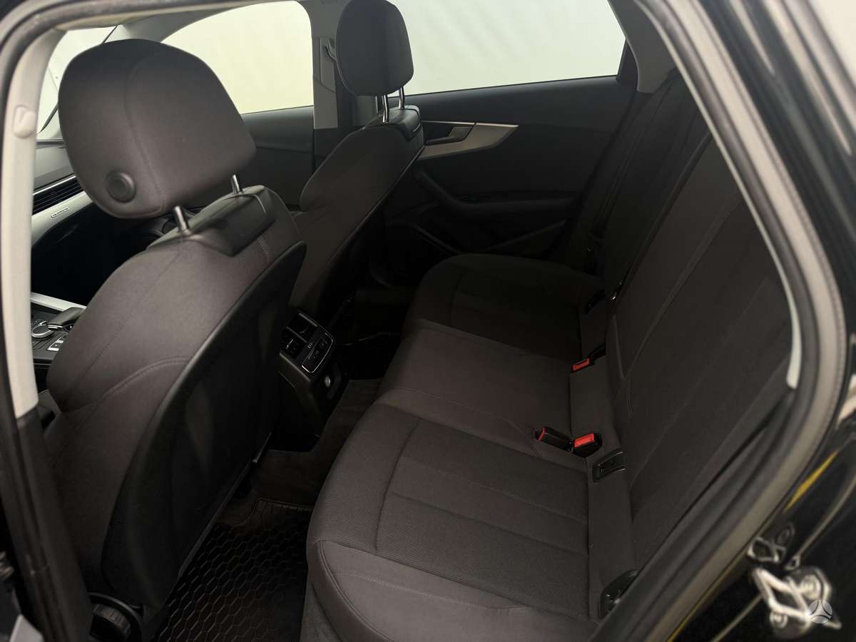Audi A4, 2.0 l., Универсал