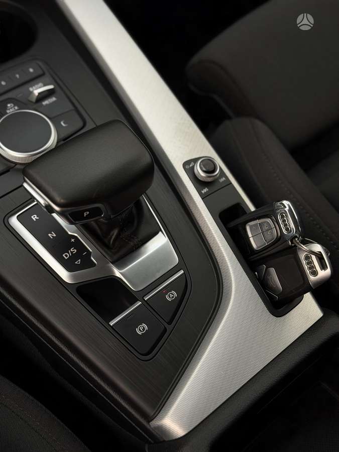 Audi A4, 2.0 l., Универсал