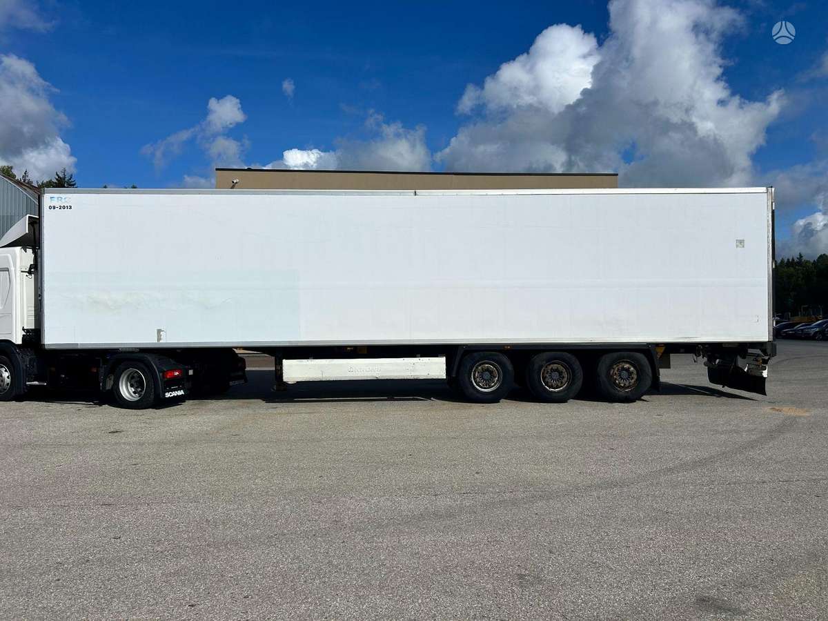 Krone SD27, refrigerated