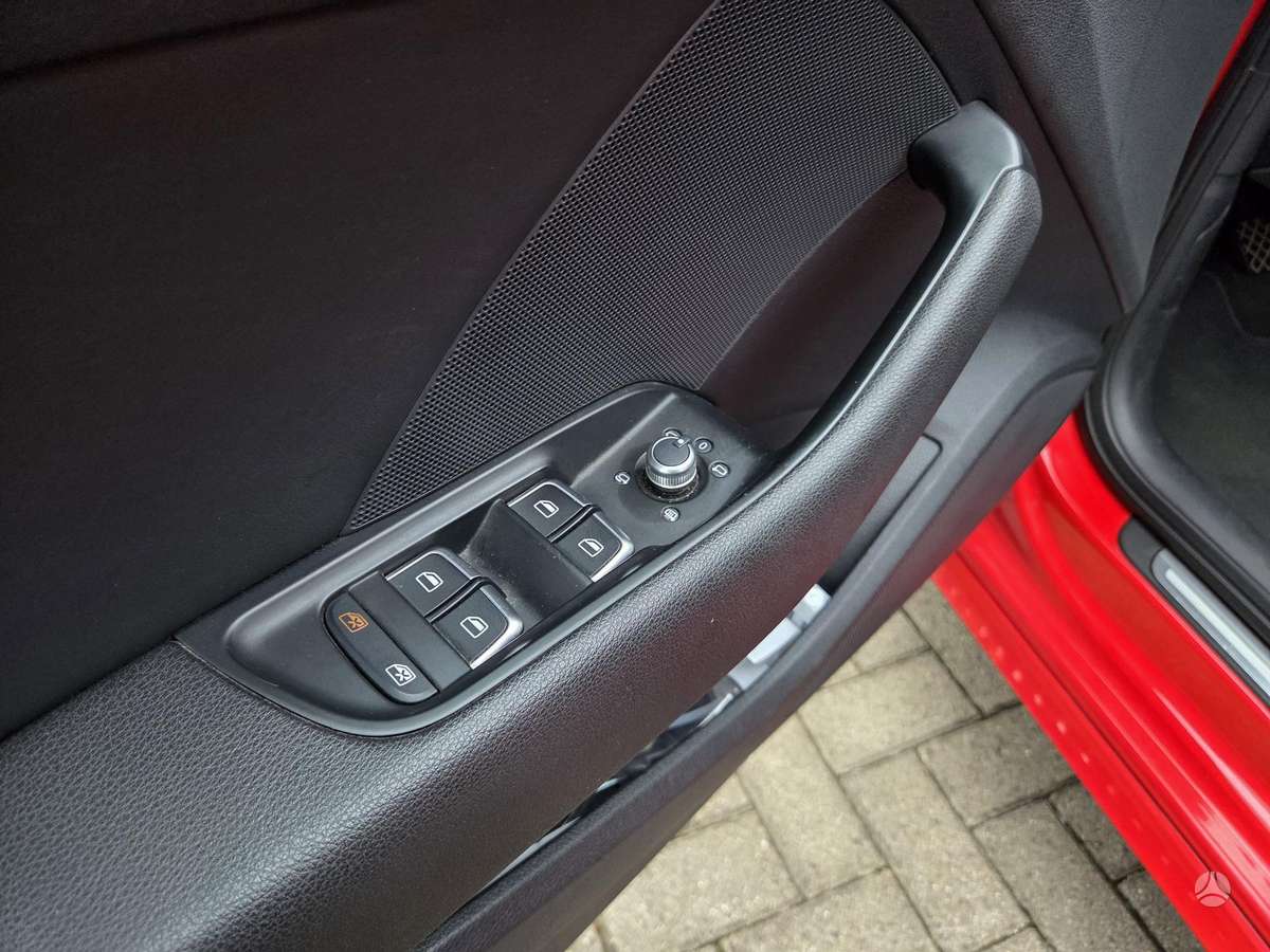 Audi A3, 2.0 l., Хэтчбек