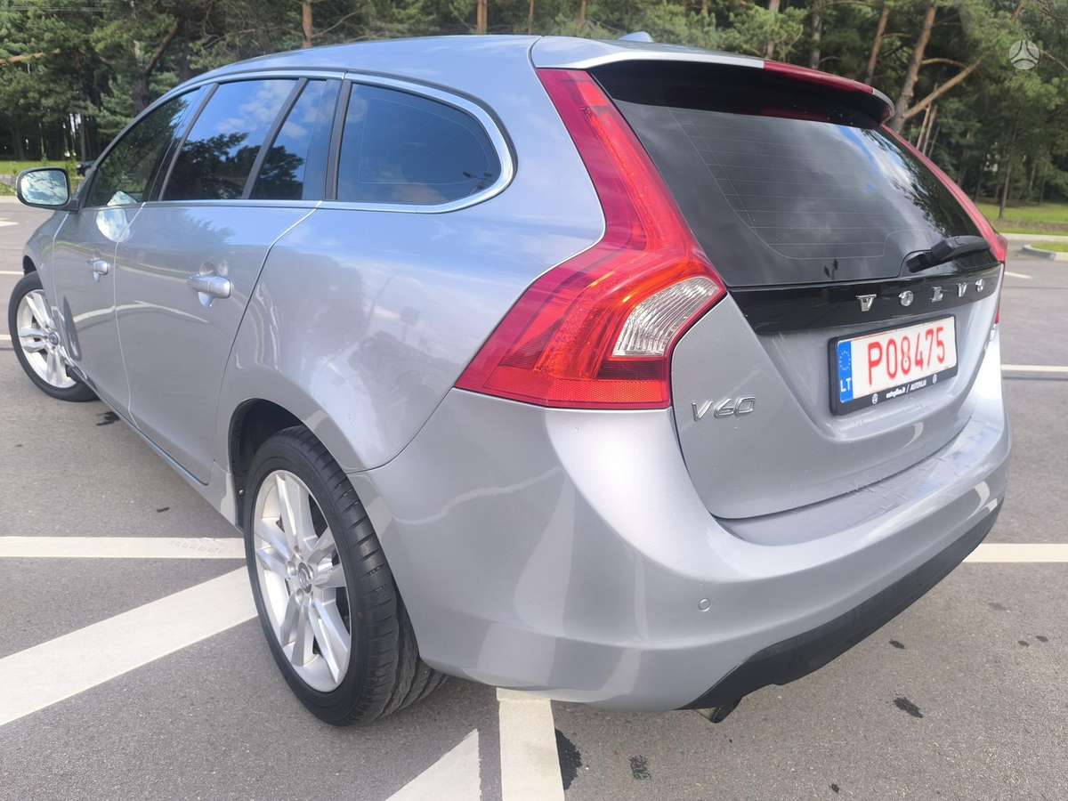 Volvo V60, 2.0 l., Универсал