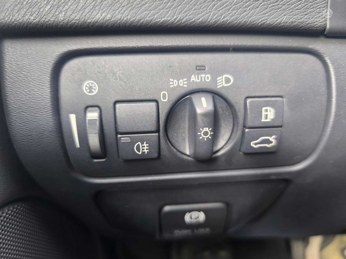 Volvo V60, 2.0 l., Универсал