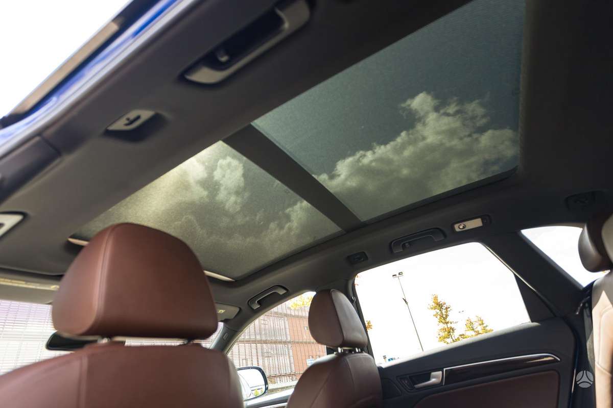 Audi Q5, 3.0 l., off-road / crossover