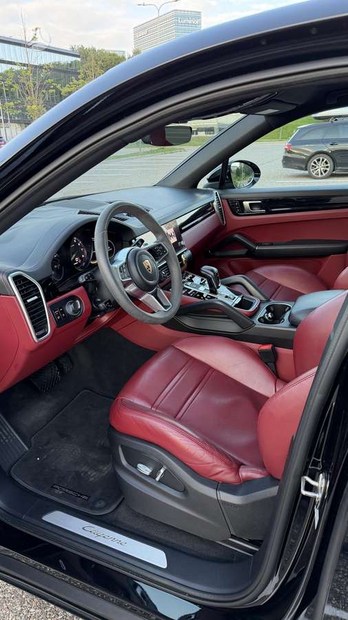 Porsche Cayenne Coupe - 9