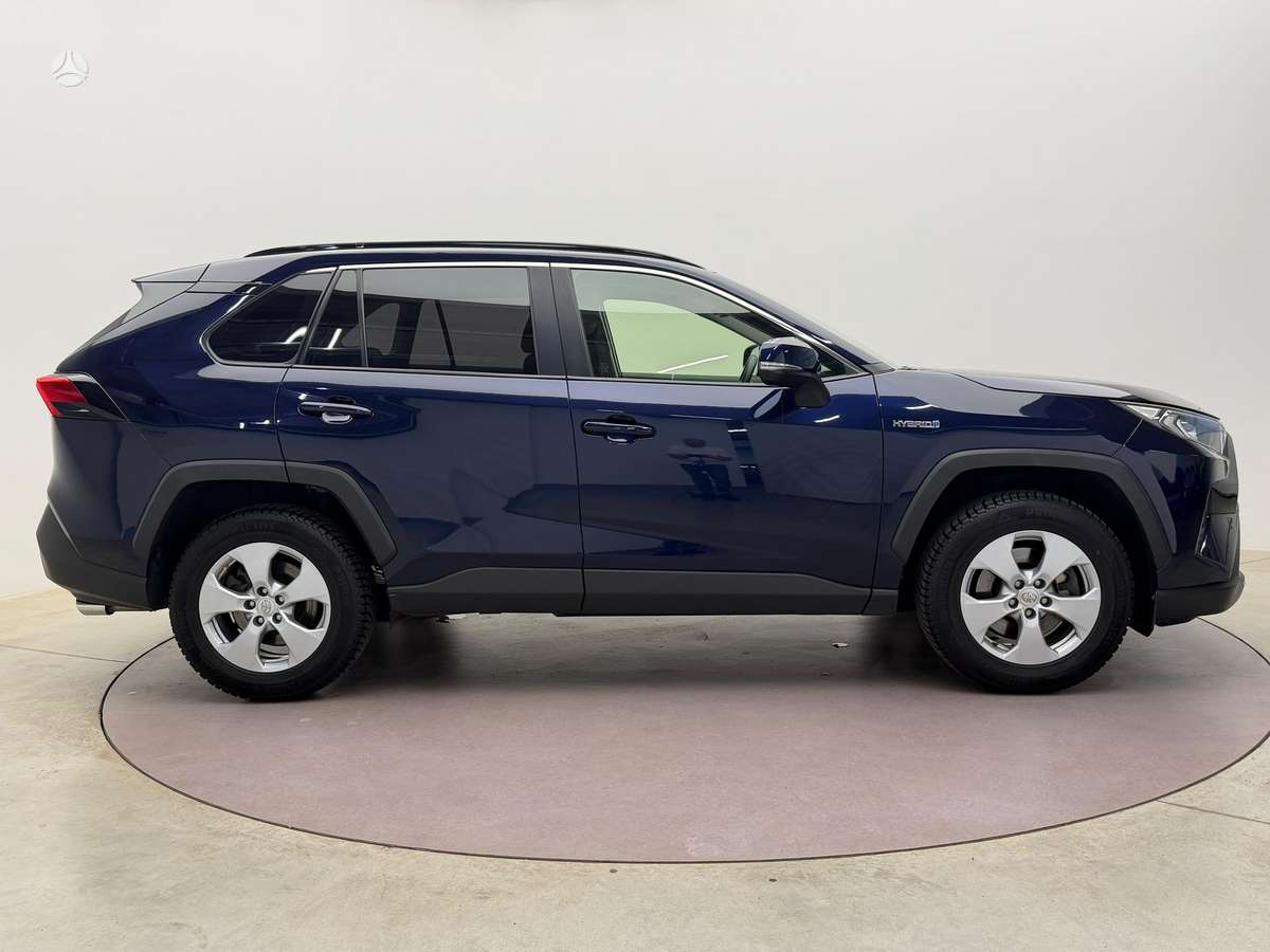 Toyota RAV4 - 4