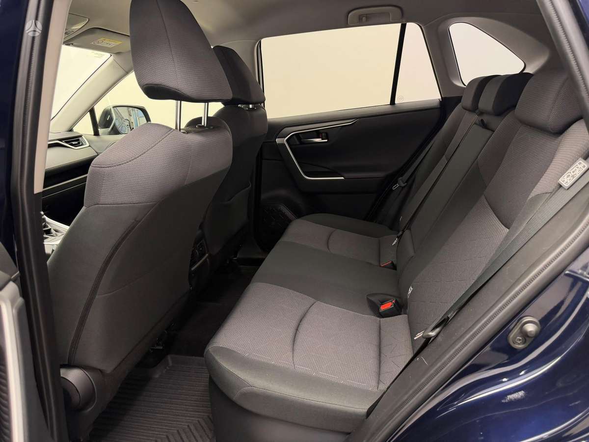Toyota RAV4 - 12