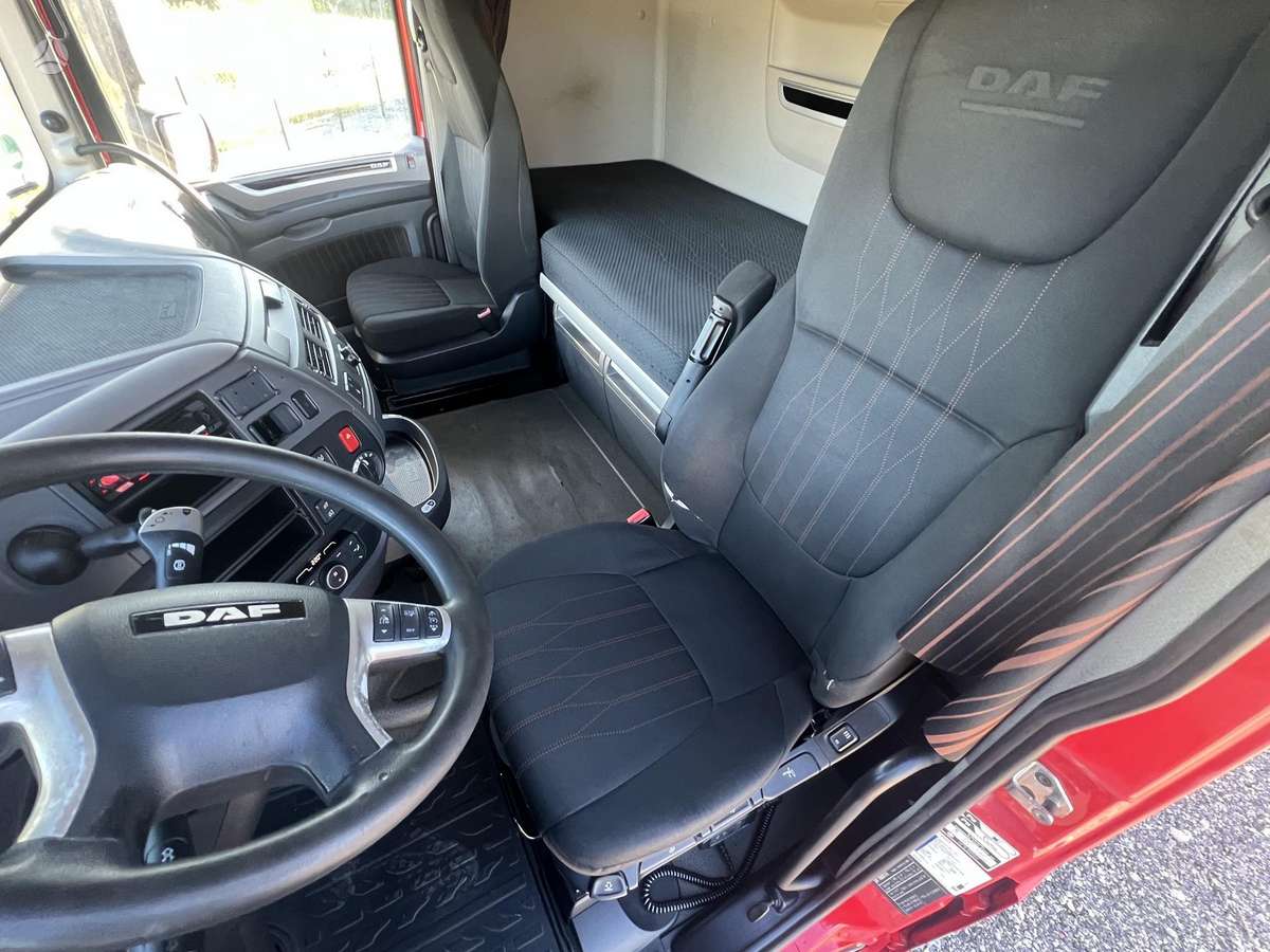 DAF 106.480 SSC, double sleeper