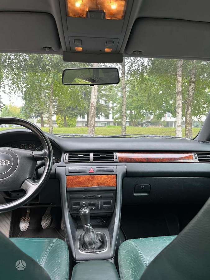 Audi A6, 1.9 l., Седан