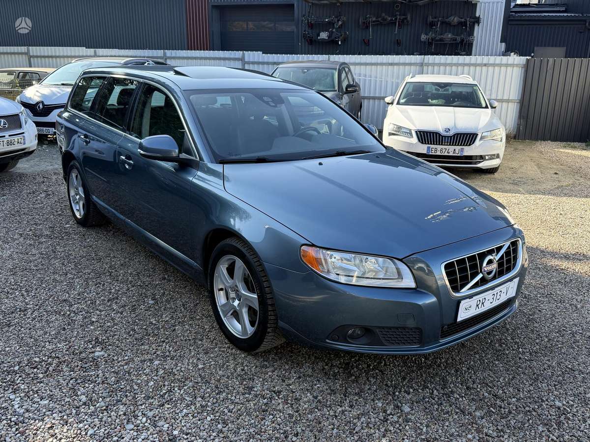 Volvo V70, 2.4 l., universalas