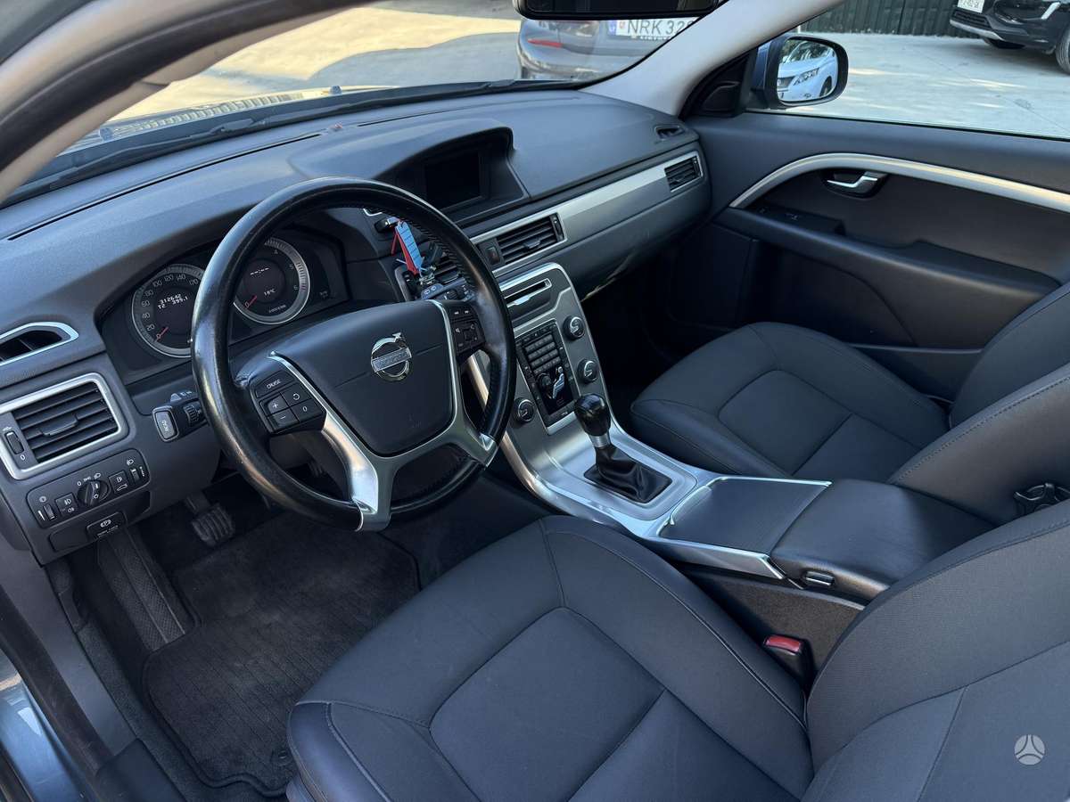 Volvo V70, 2.4 l., Универсал