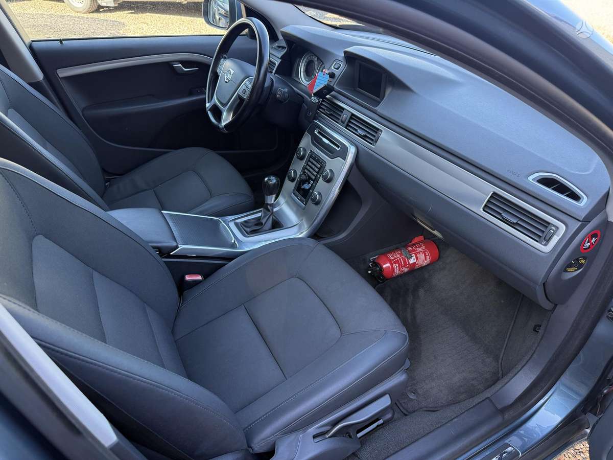 Volvo V70, 2.4 l., Универсал