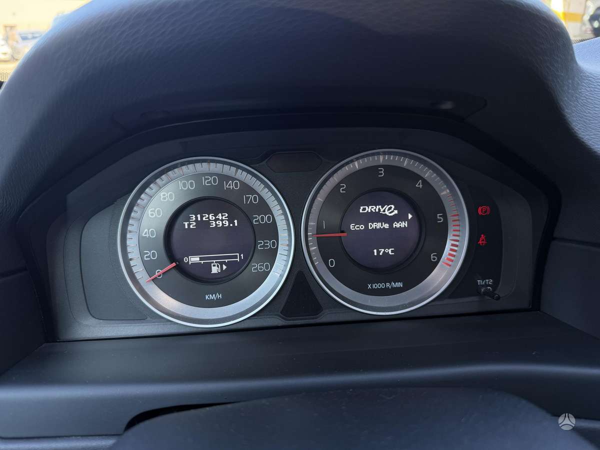 Volvo V70, 2.4 l., Универсал