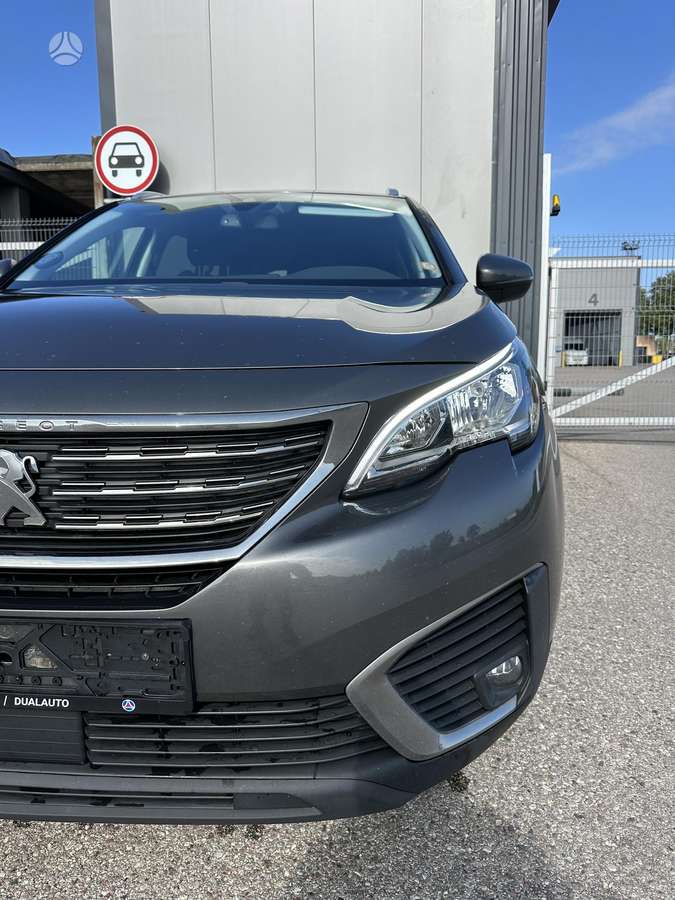 Peugeot 5008 - 2