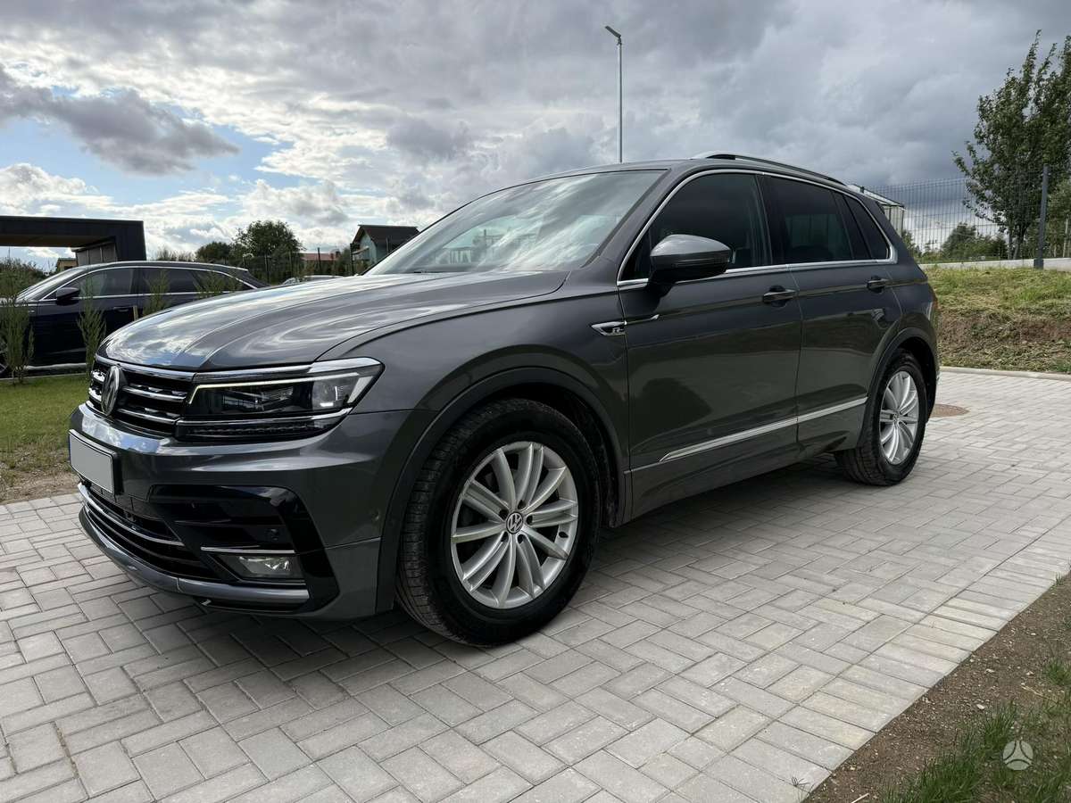 Volkswagen Tiguan - 3