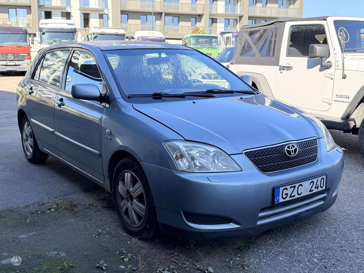 Toyota Corolla, 2.0 l., hatchback