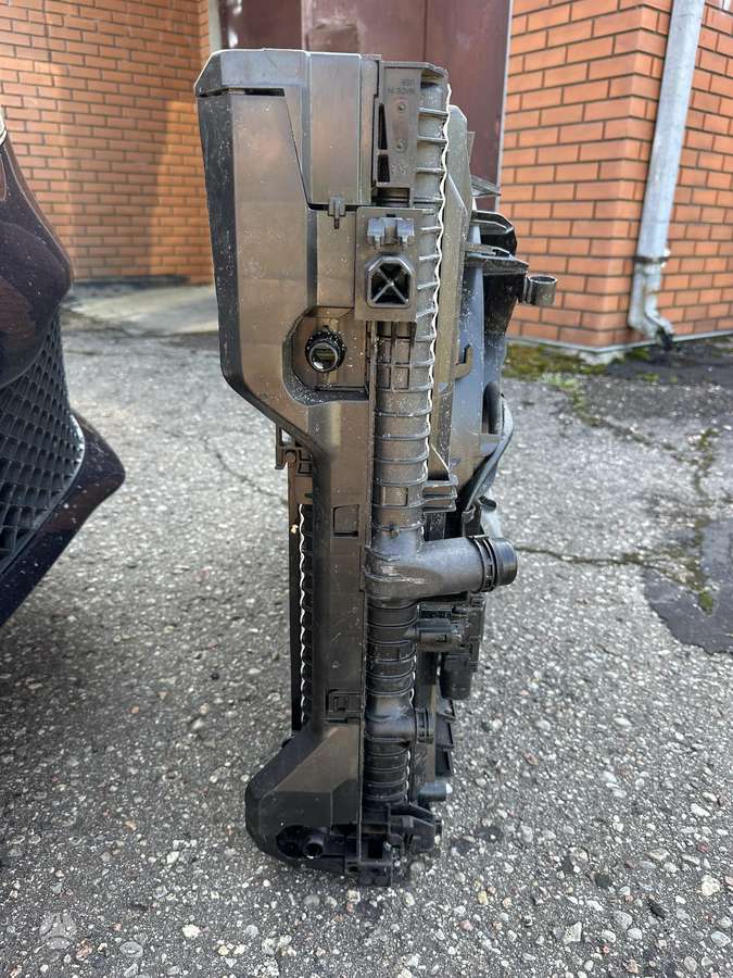 BMW X5 engine cooling parts