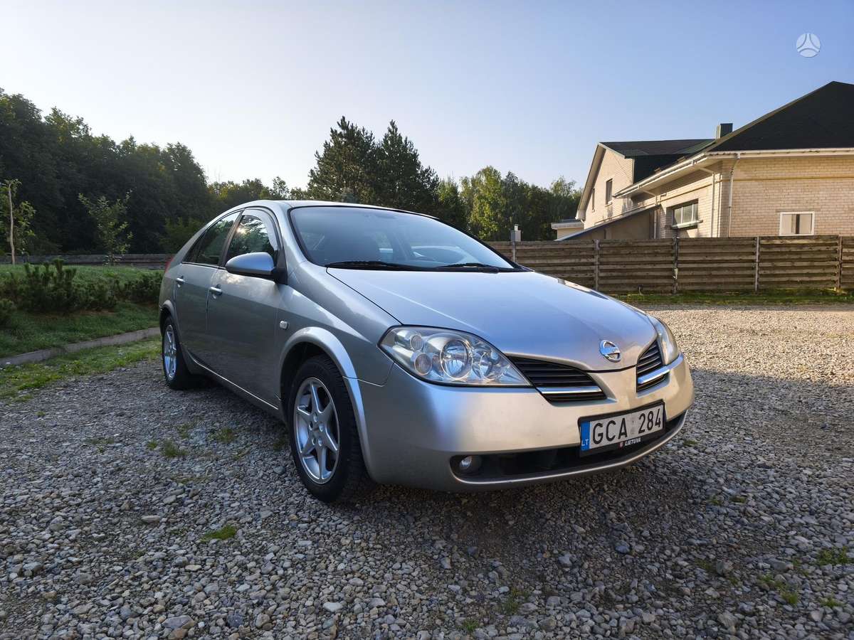 Nissan Primera, 2.2 l., hatchback