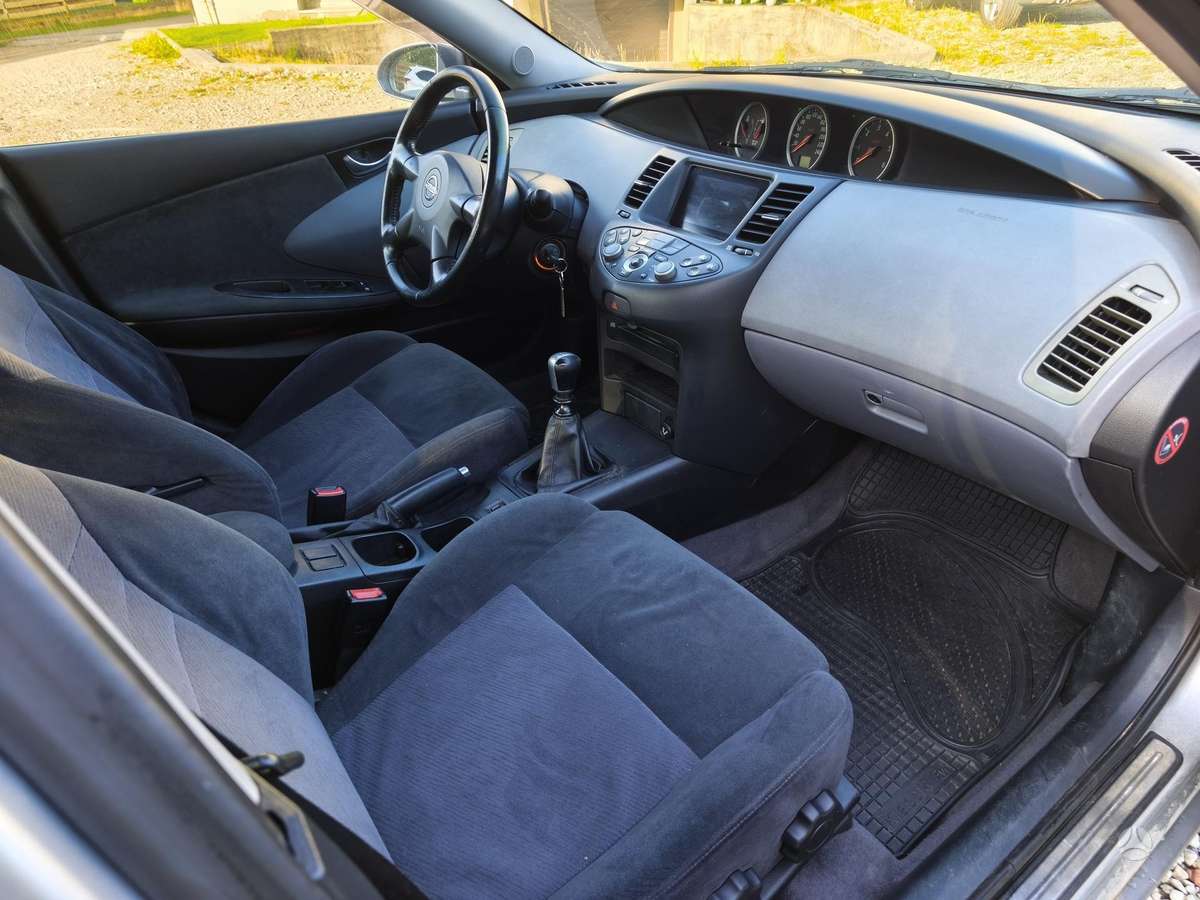 Nissan Primera, 2.2 l., hatchback