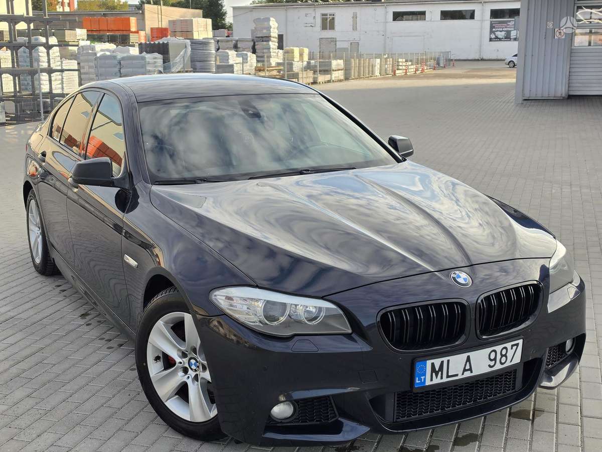 BMW 520, 2.0 l., Седан