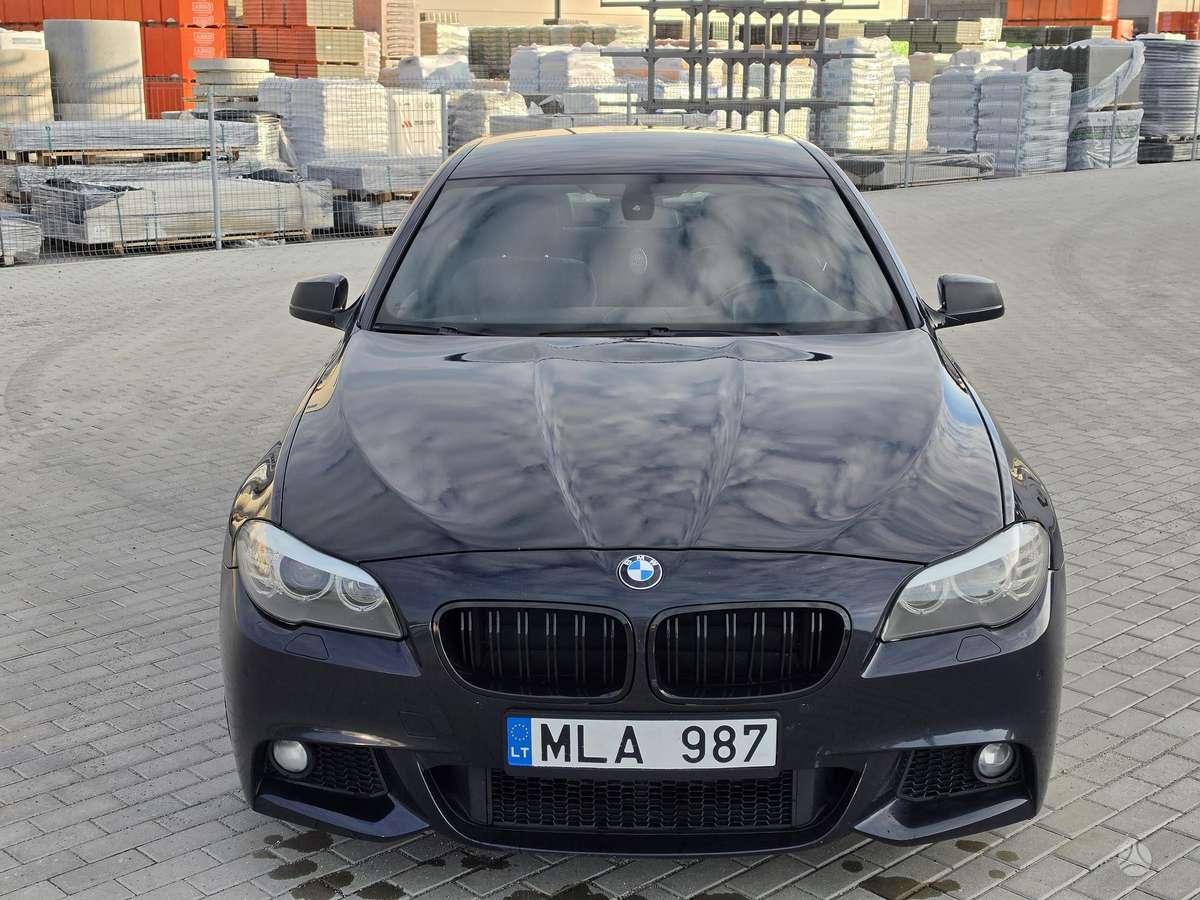 BMW 520, 2.0 l., Седан