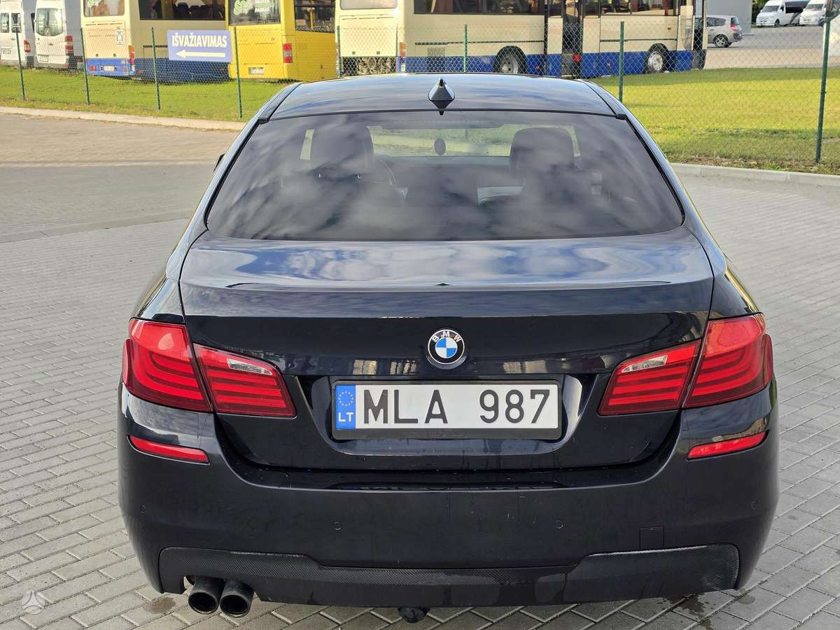 BMW 520, 2.0 l., Седан