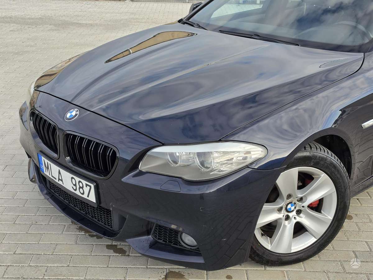 BMW 520, 2.0 l., Седан