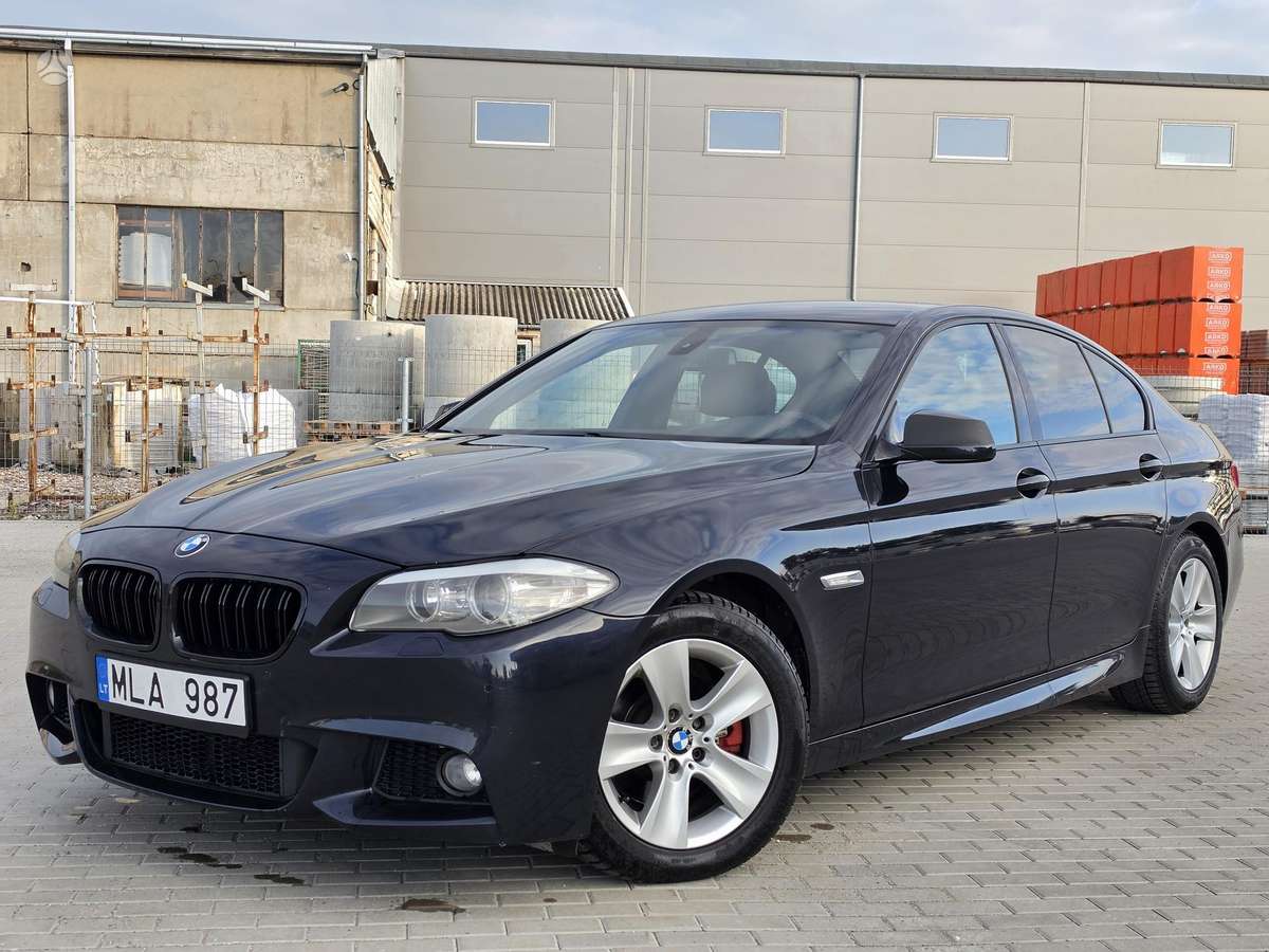 BMW 520, 2.0 l., Седан