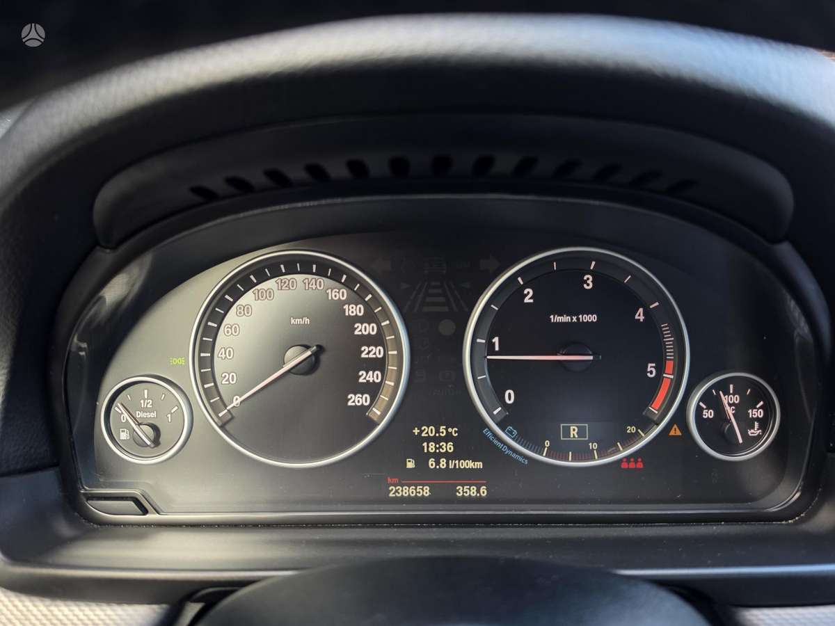 BMW 520, 2.0 l., Седан