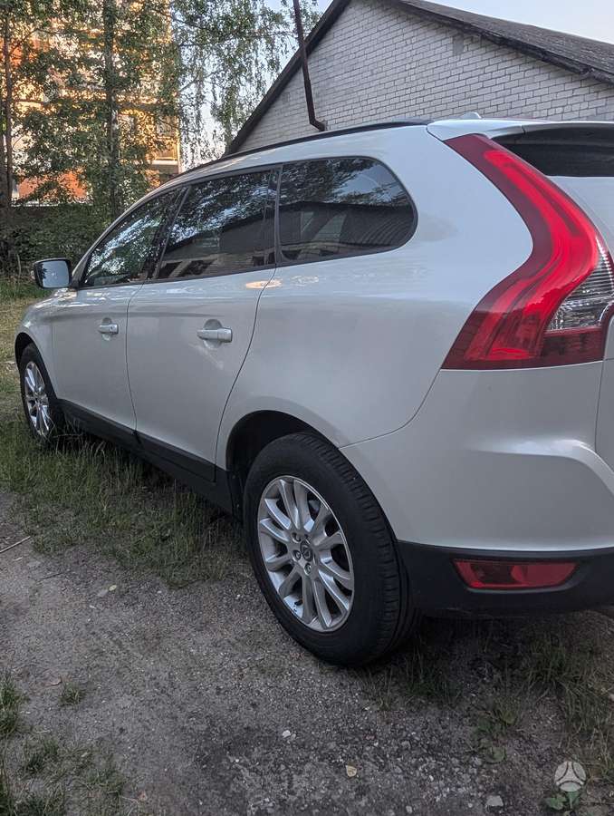 Volvo XC60 - 8