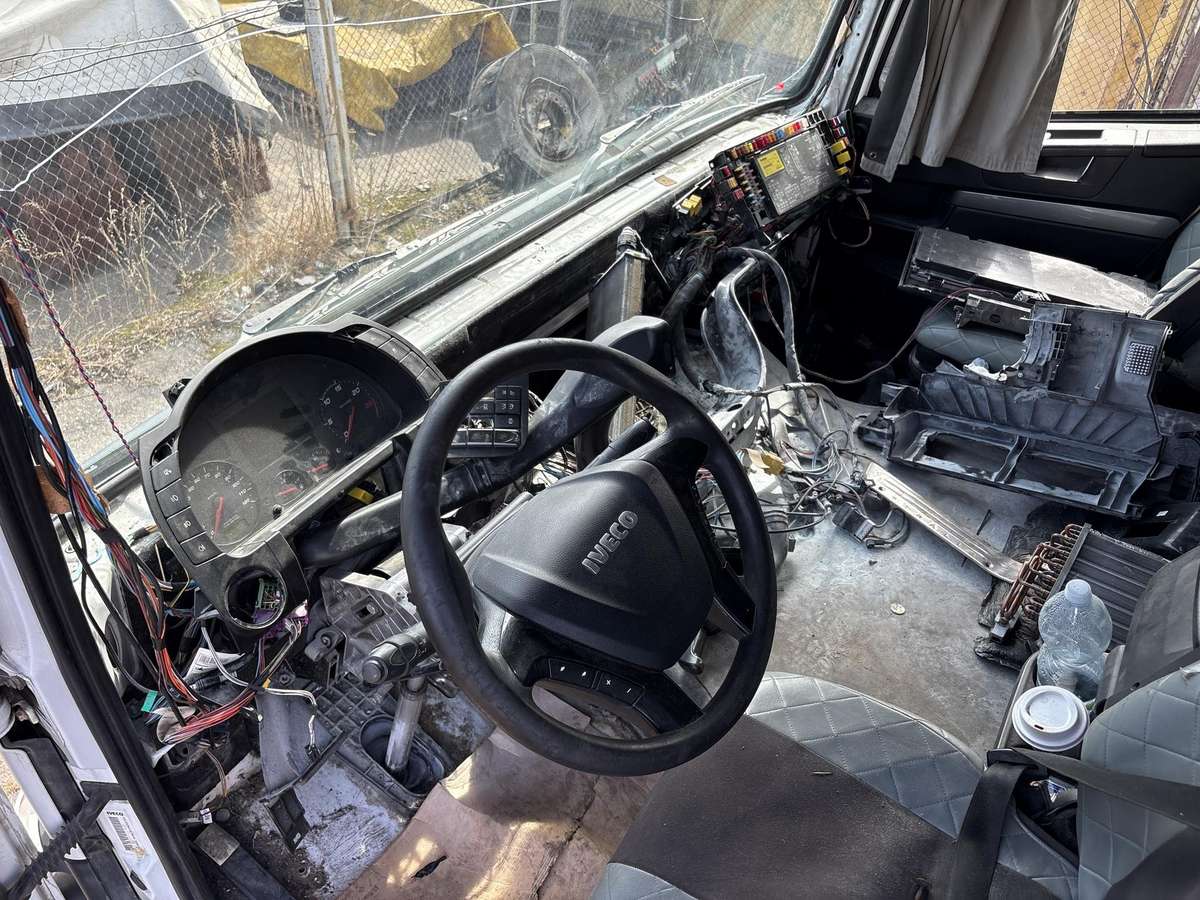 Iveco AS440T/P, 2 miegamosios vietos