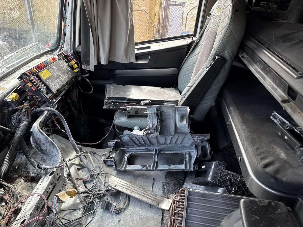 Iveco AS440T/P, 2 miegamosios vietos