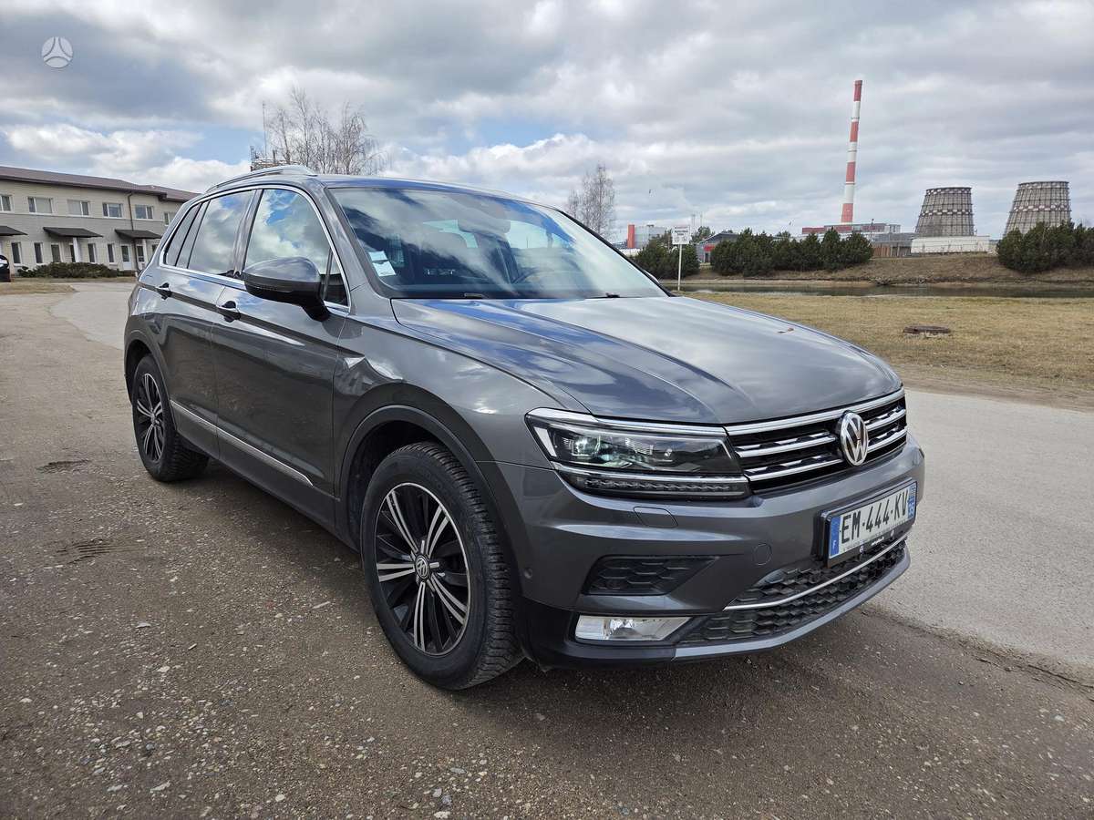 Volkswagen Tiguan - 3