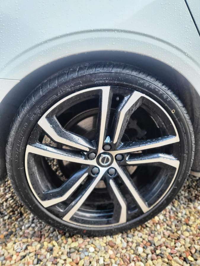 Volvo S90 - 12