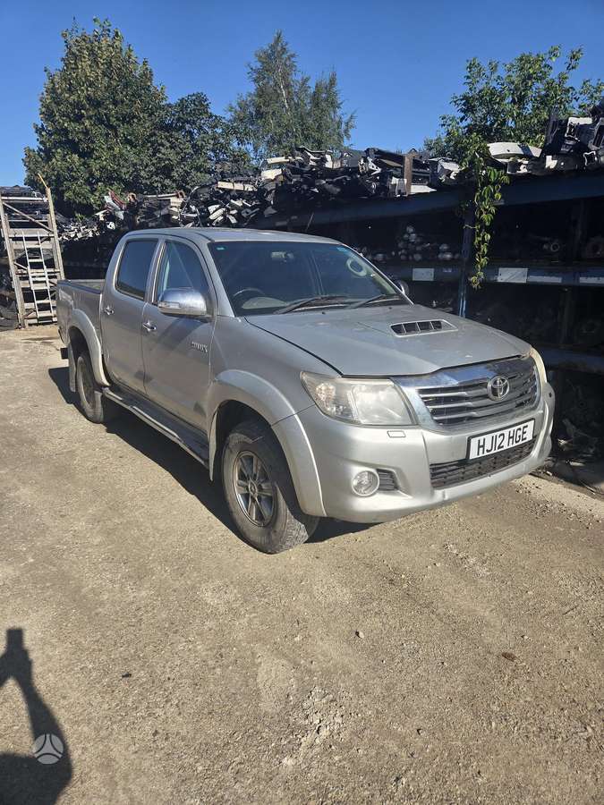 Toyota Hilux, Пикап