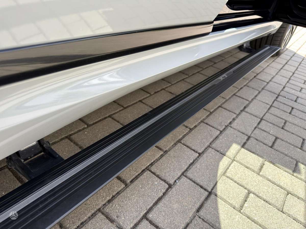 BMW X7, Внедорожник / Кроссовер