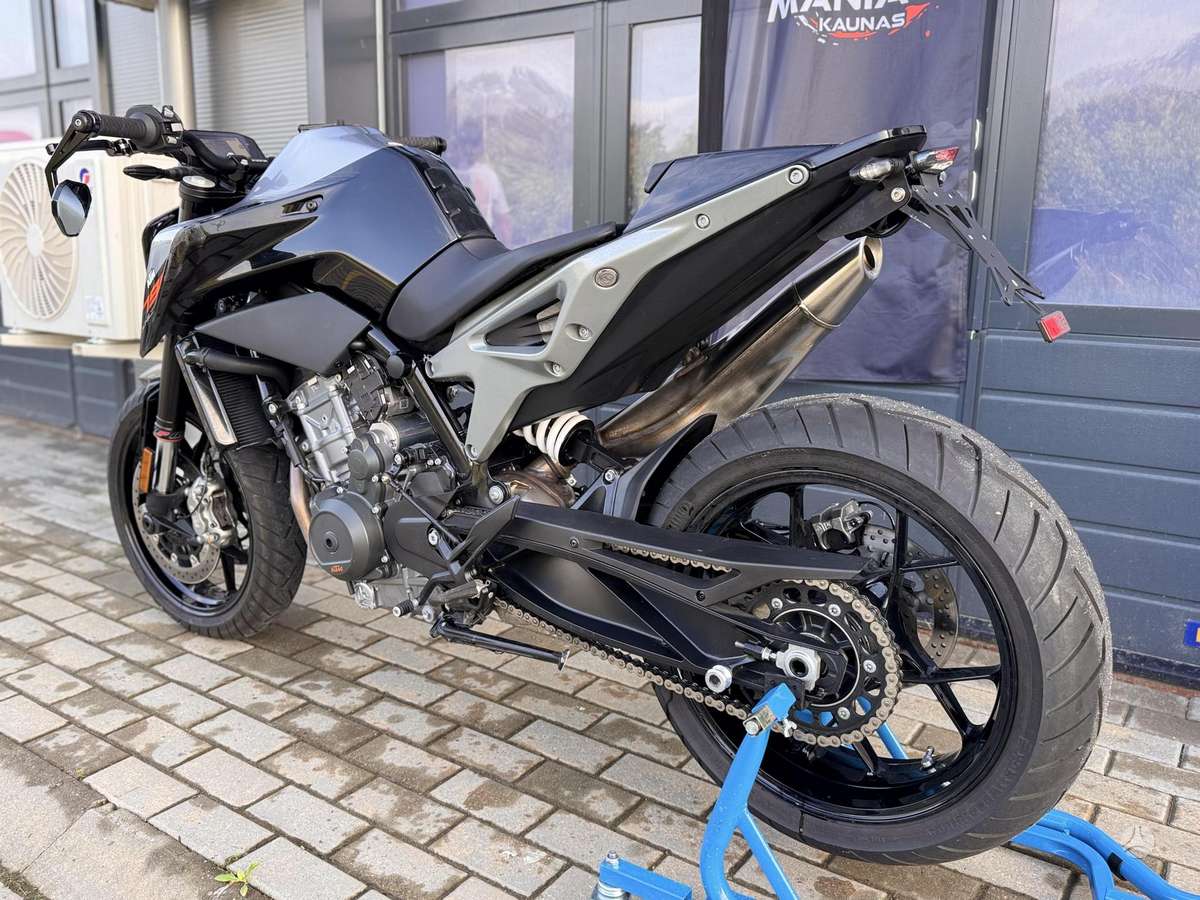 KTM Duke 799cc, street / classic