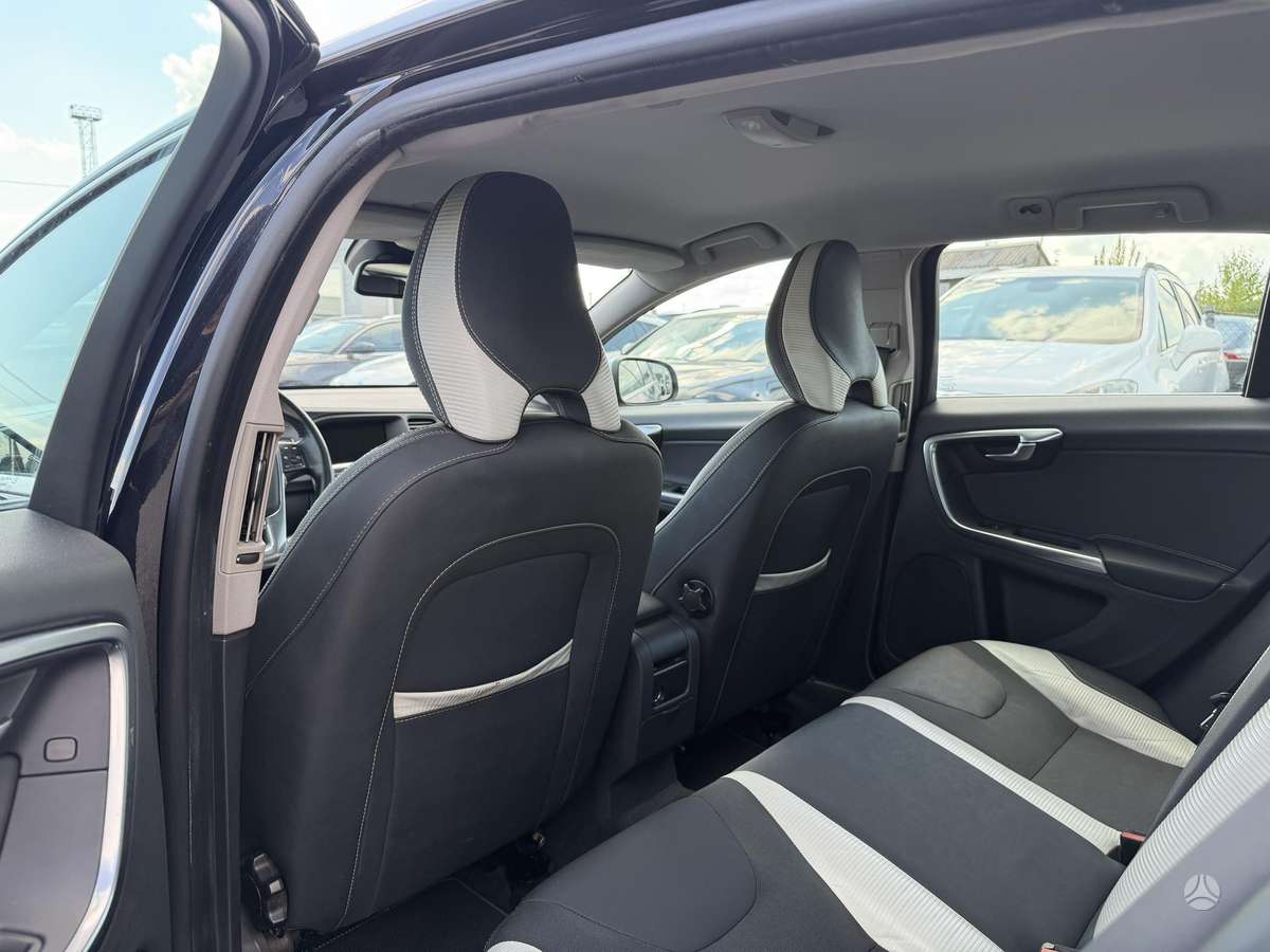 Volvo V60, 2.0 l., wagon