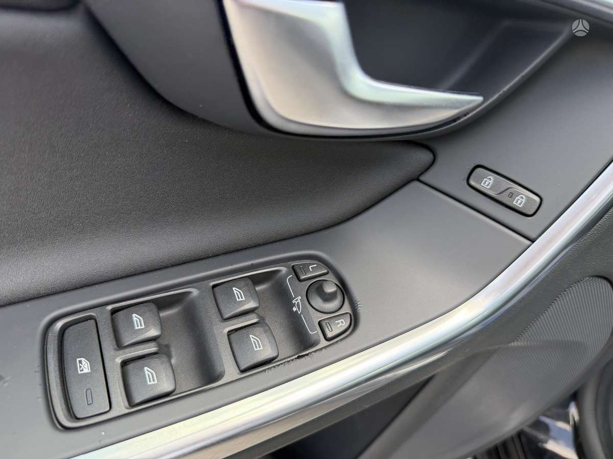 Volvo V60, 2.0 l., wagon