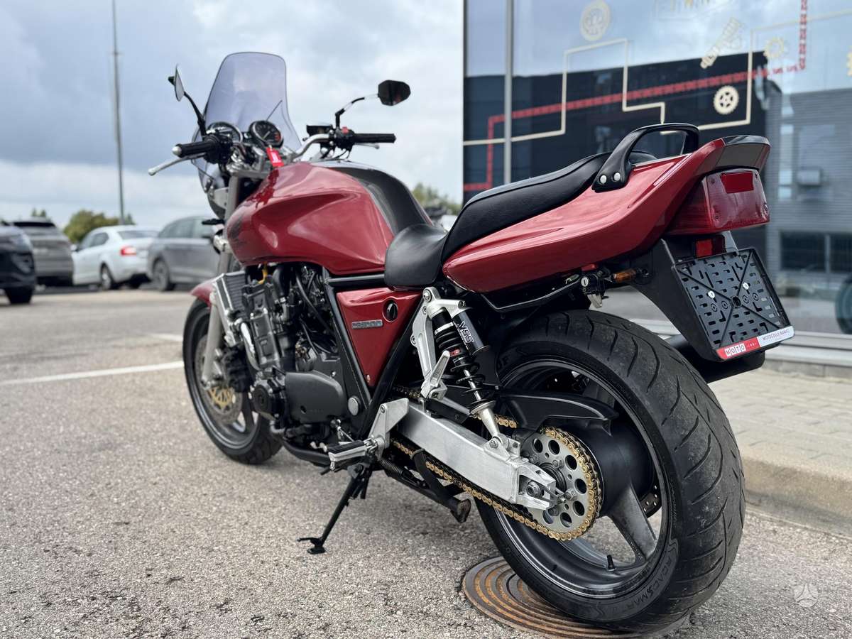 Honda CB 1000cc, street / classic