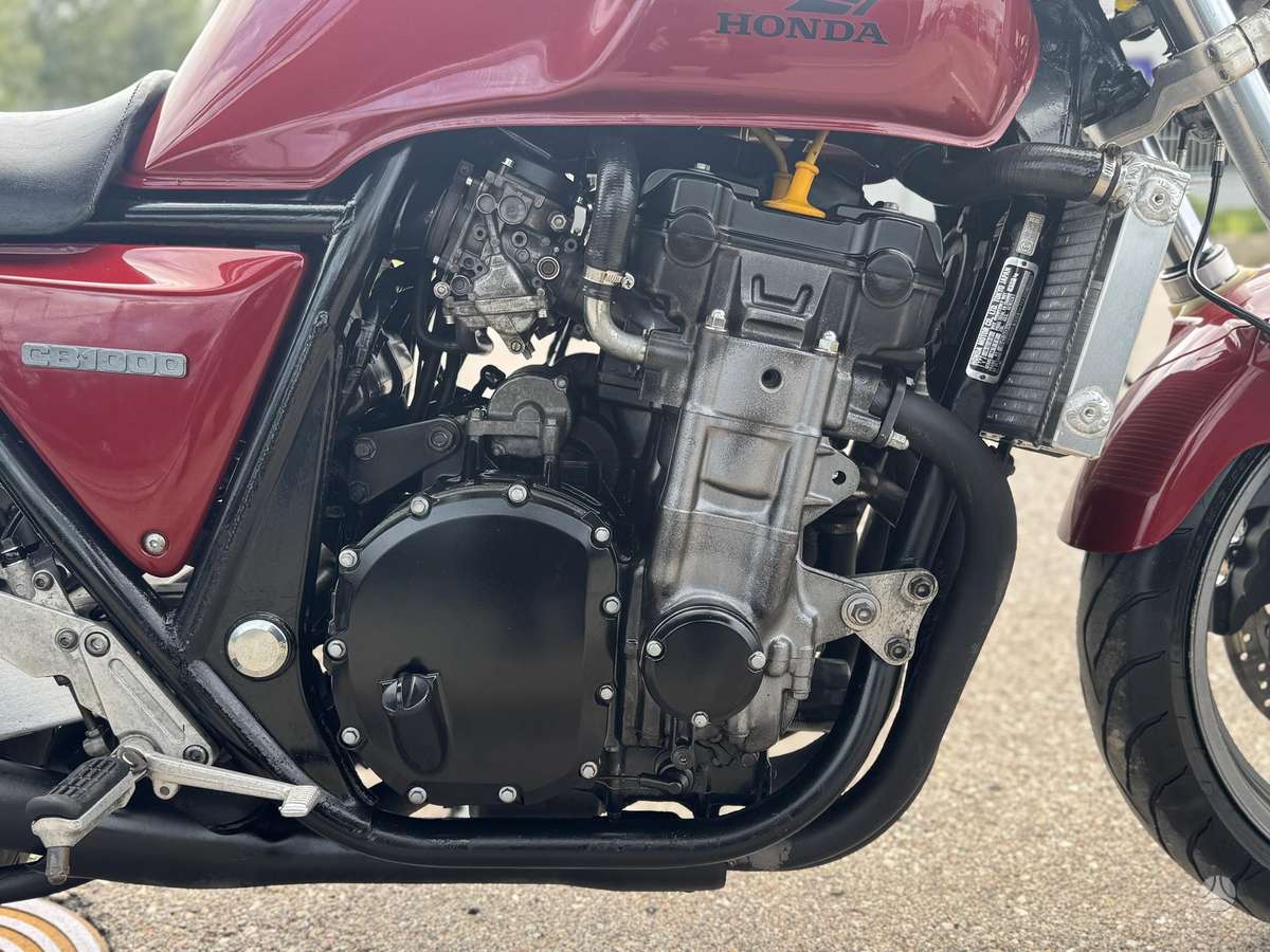 Honda CB 1000cc, street / classic