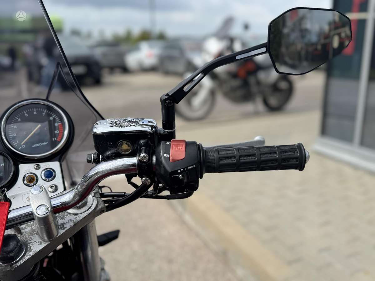Honda CB 1000cc, street / classic