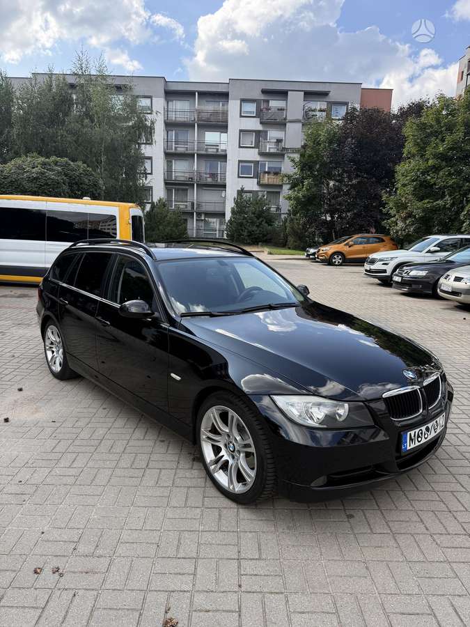 BMW 320, 2.0 l., universalas